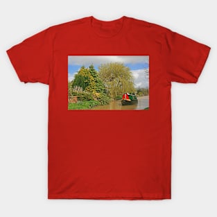 Narrow Boat, Cropredy, April 2024 T-Shirt